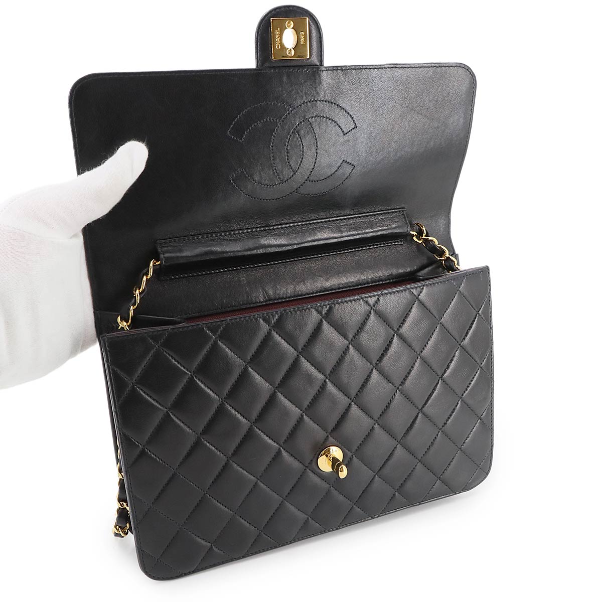 Matelasse Chain Shoulder Bag Leather Black A03570 Vintage