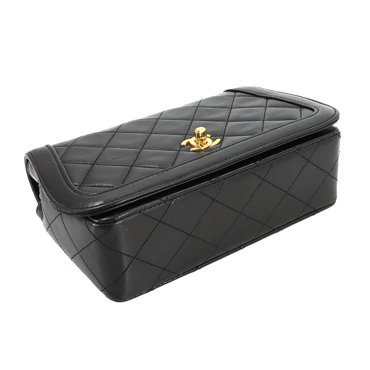 Matelasse Bijou Chain Shoulder Bag Leather Black Purse