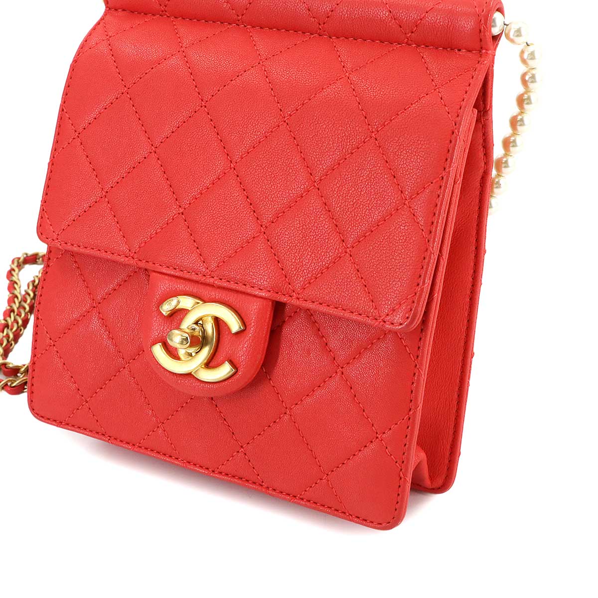 Matelasse Pearl motif Chain Shoulder Bag Leather Red Purse