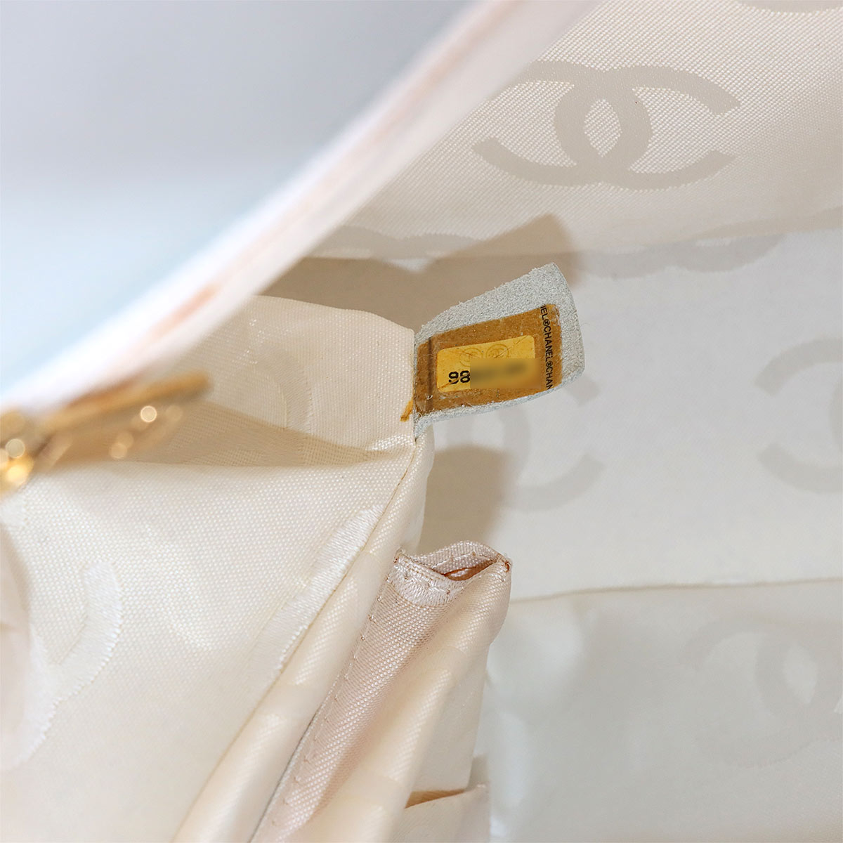 Matelasse Wild Stitch Hand Bag Leather Light Gray