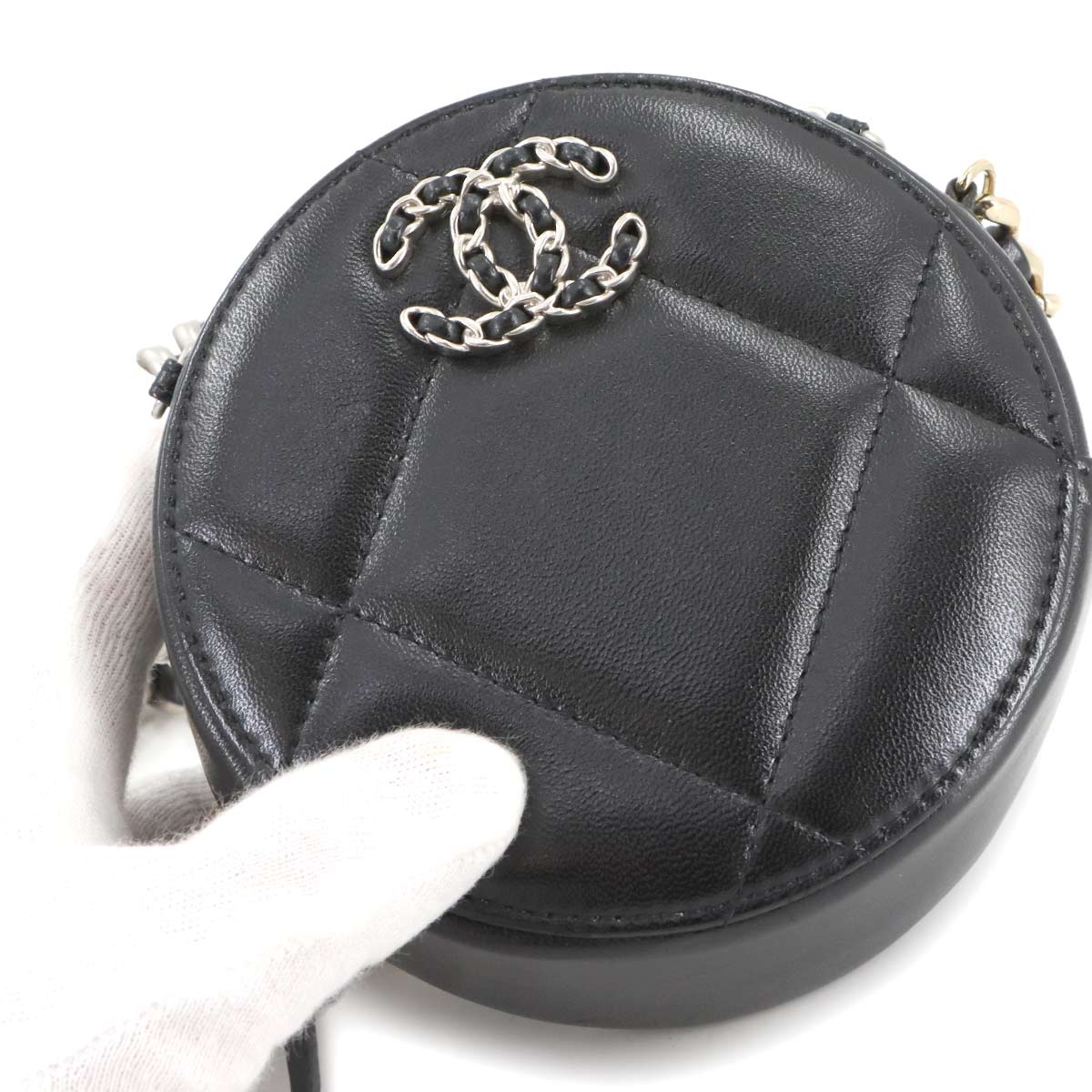 CHANEL 19 Round Clutch Chain Shoulder Bag Leather Black AP0945 Purse