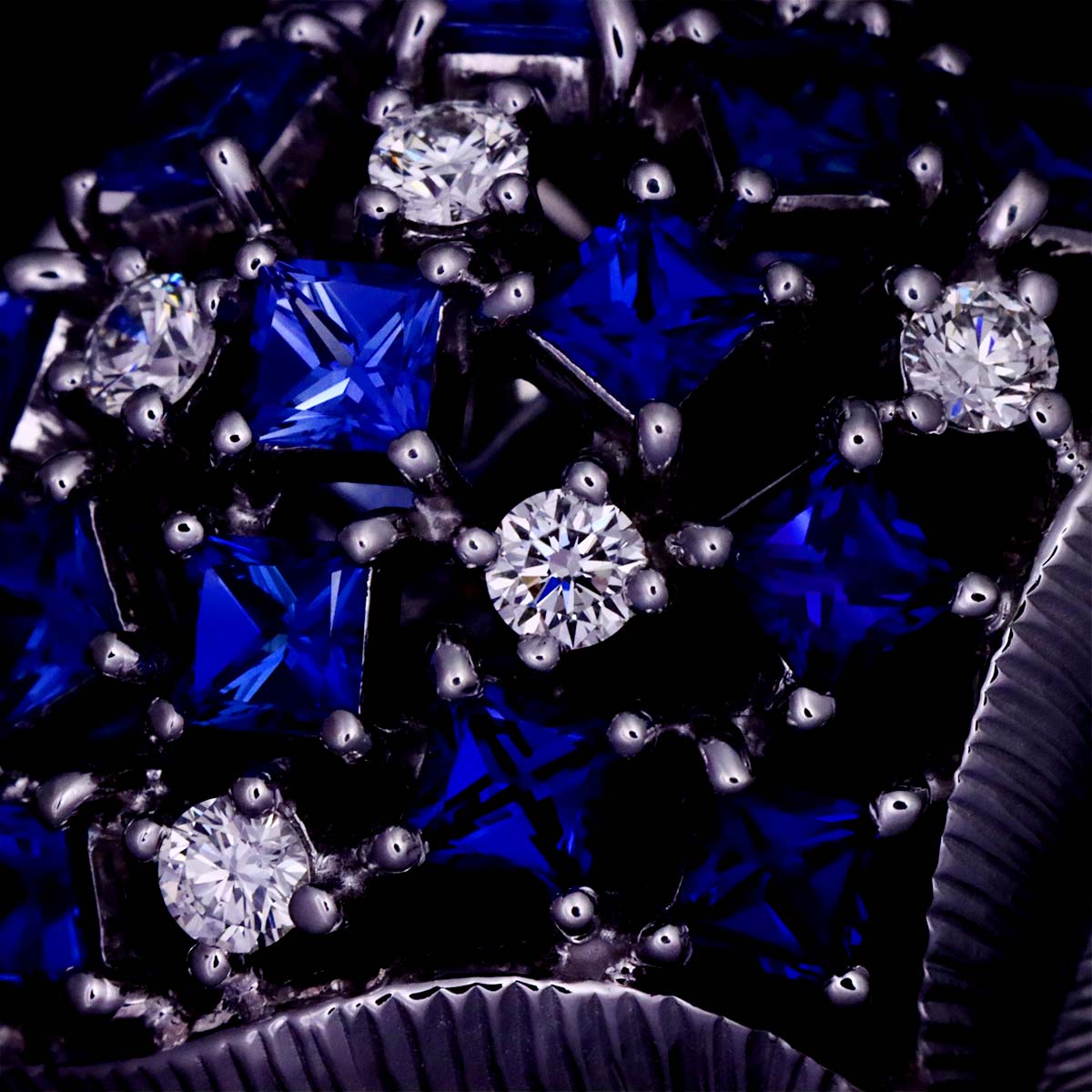 Sapphire 1.53ct Diamond 0.30ct Pin Brooch 18K White Gold 750