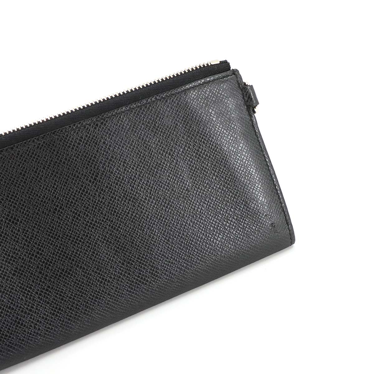 Taiga Zippy Dragonne Long Wallet Leather Noir M69409