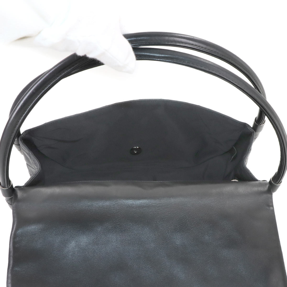 Matelasse Hula Hoop Hand Bag Leather Black Purse