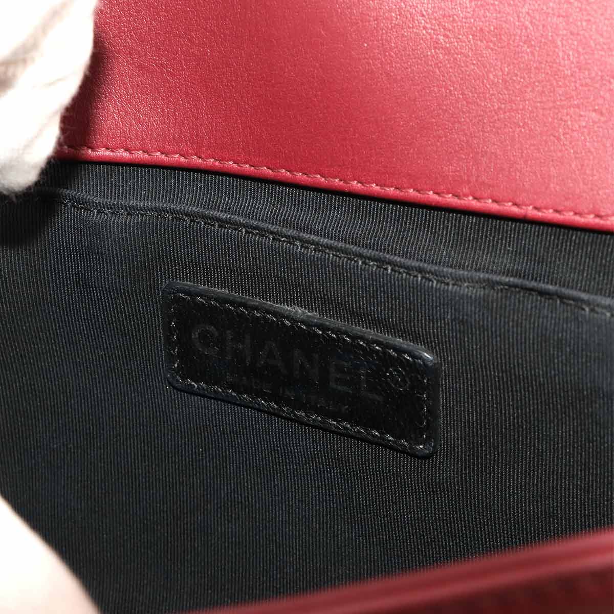 BOY CHANEL Chain Shoulder Bag Leather Red A67086 V stitch