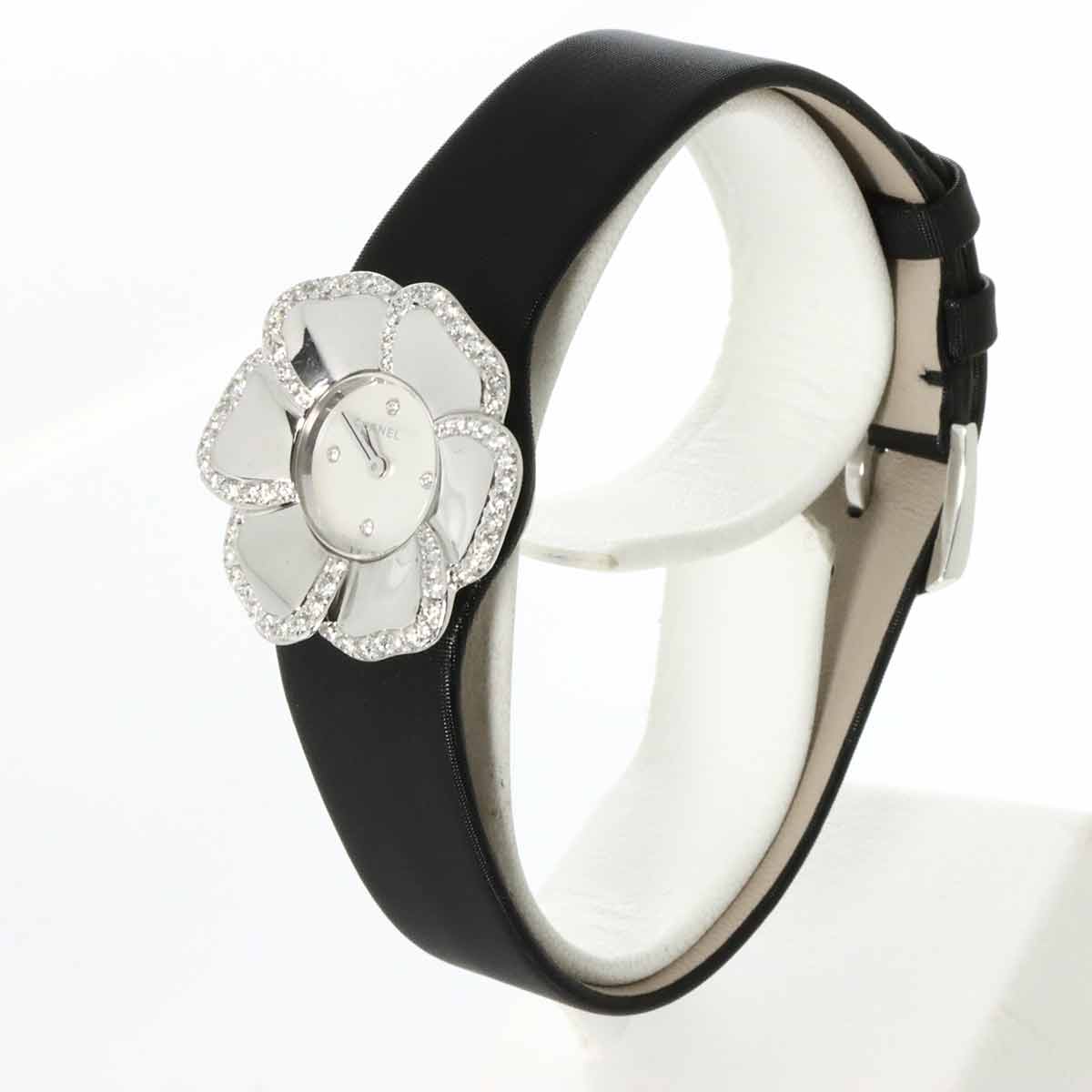 Camellia H1187 Quartz Diamond 750 WG White Shell Dial