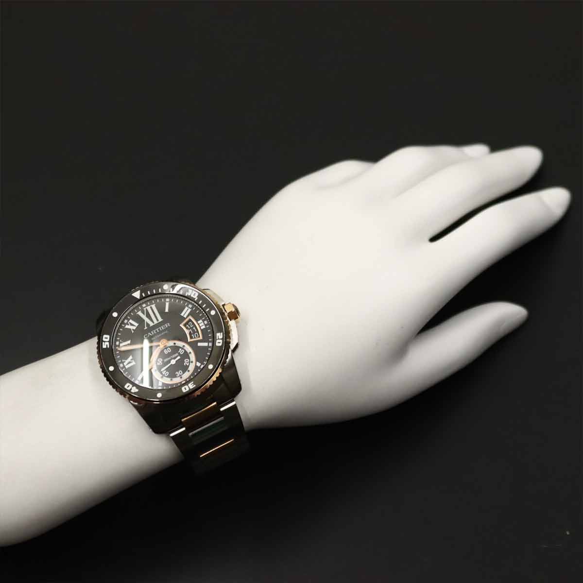 Calibre de Cartier Diver W7100054 Date 750 PG Black Dial Mens