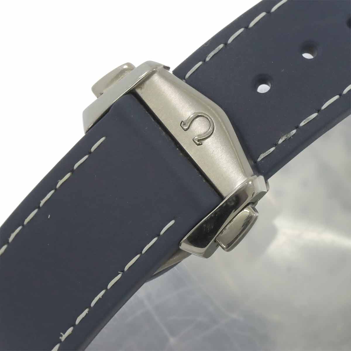 Seamaster Planet Ocean 600M GMT 232 92 44 22 03 001 Navy Dial