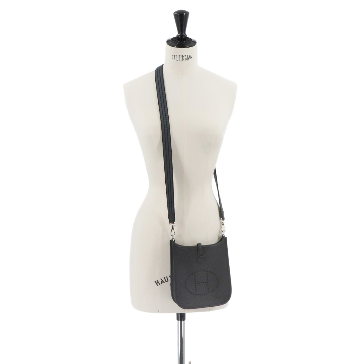 Evelyne Amazone TPM Shoulder Bag Taurillon Clemence Black