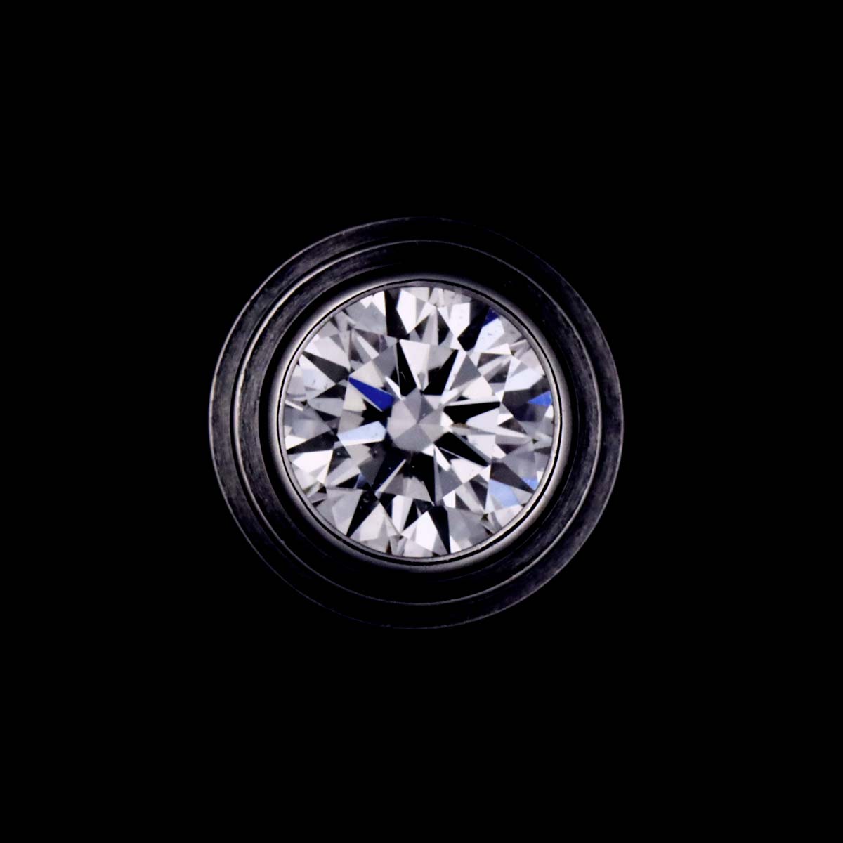 Damour MM Diamond Earrings Pierced 18K WG 750