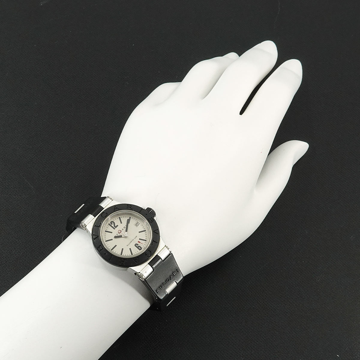 Aluminum AL29TA Date Quartz Silver Dial Ladies Watch