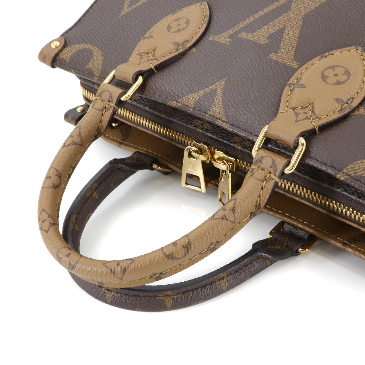 Monogram Giant OnTheGo East West Hand Shoulder Bag M46653