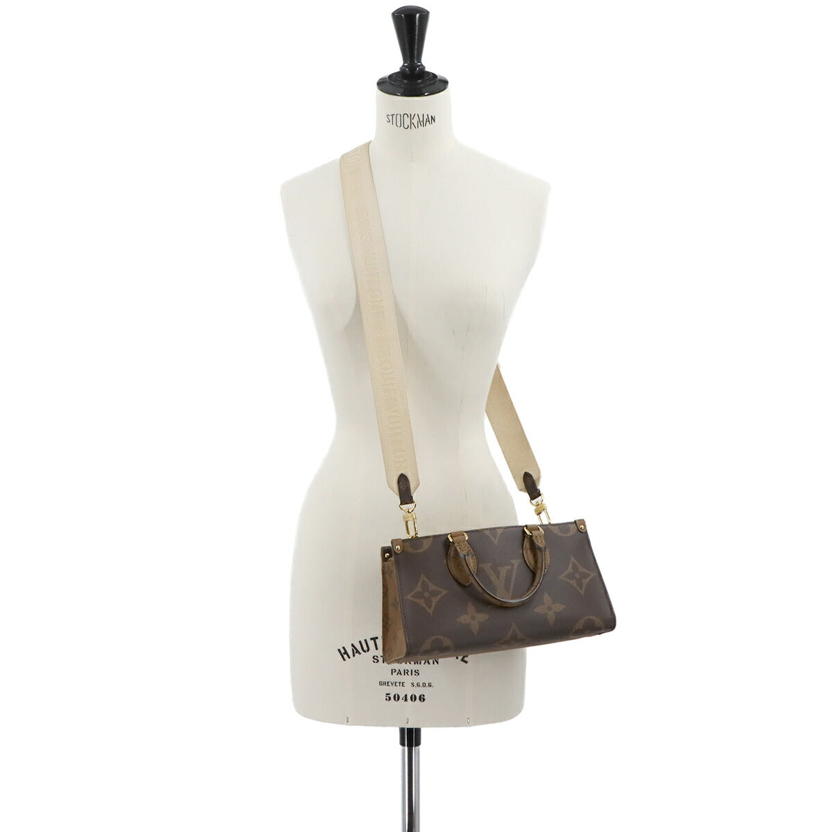 Monogram Giant OnTheGo East West Hand Shoulder Bag M46653