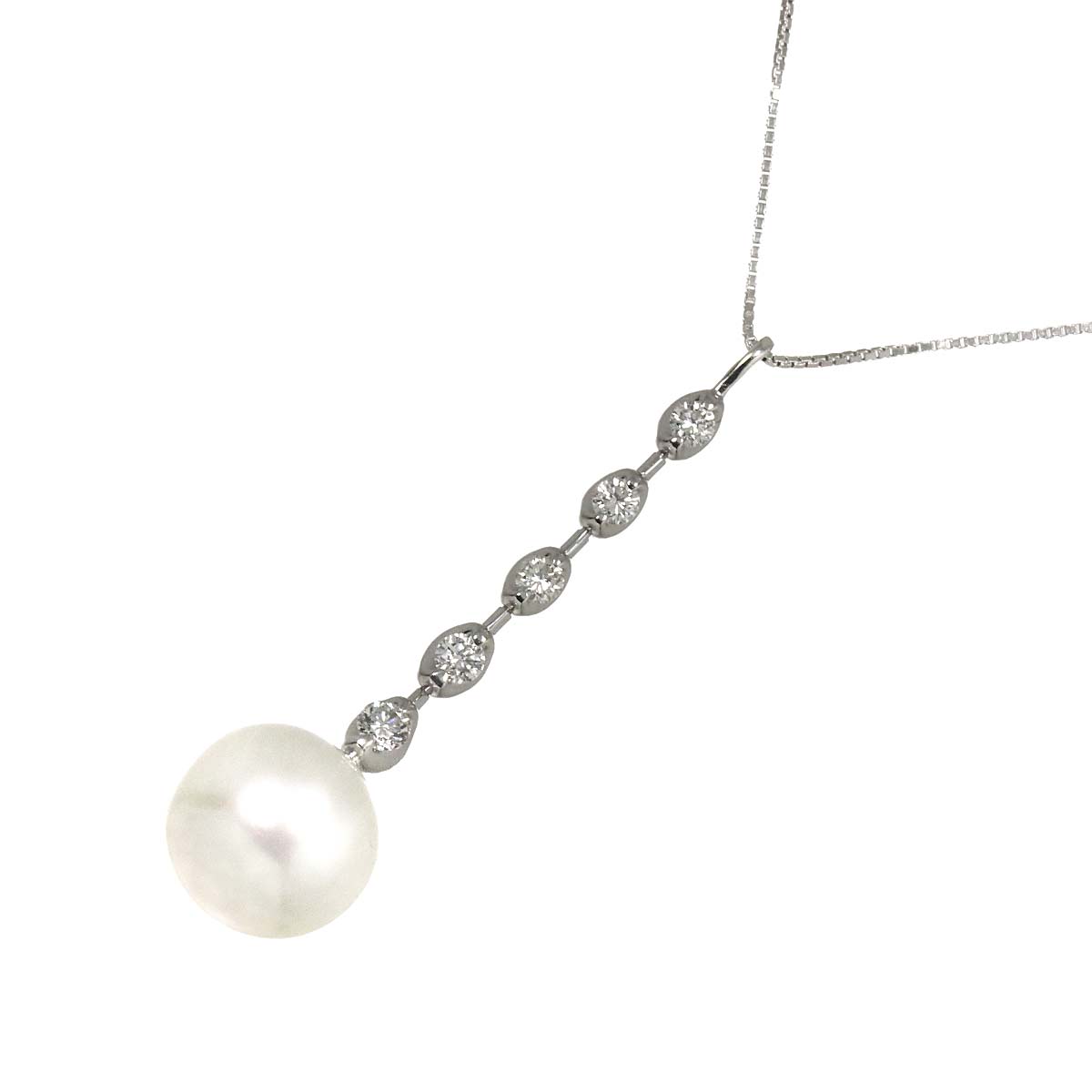 South Sea pearl 11.8mm Diamond 0.40ct Pearl Necklace 18K K18 WG 750