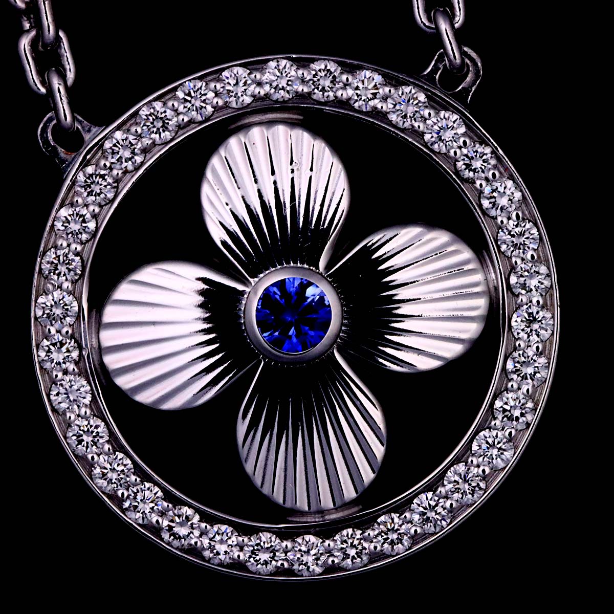 Pendentif Sapphire Diamond Necklace 18K WG 750