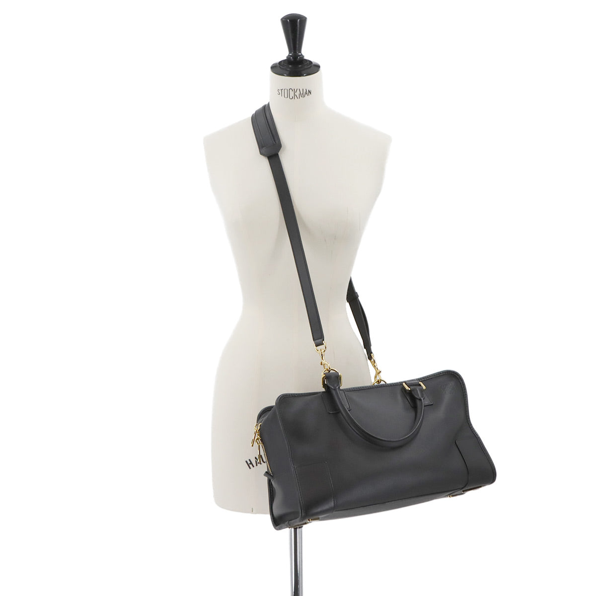 Amazona 36 Hand Shoulder Bag Leather Black Anagram Purse