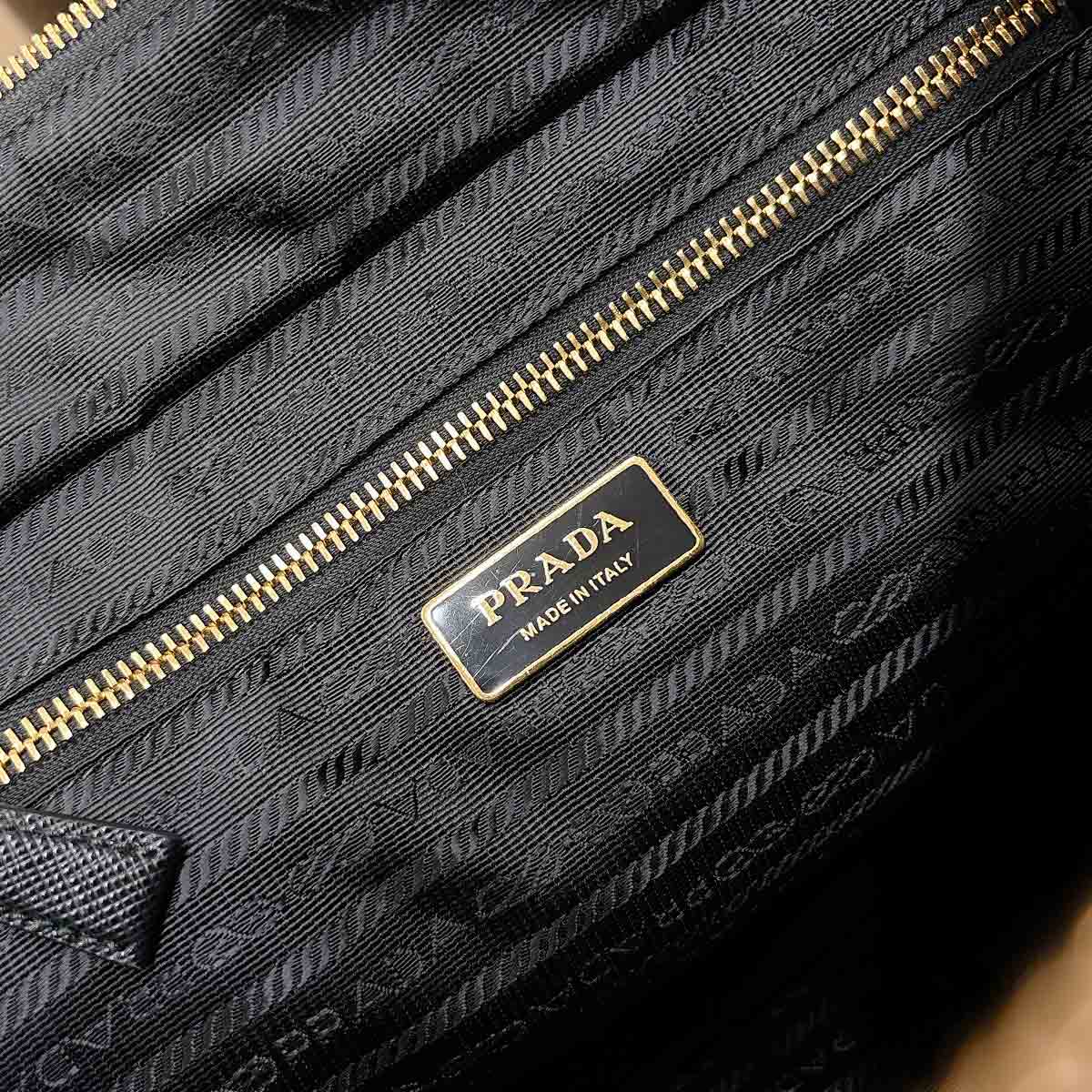 Nylon Chain Tote Bag Nylon Saffiano leather Black 1BG529 Quilted
