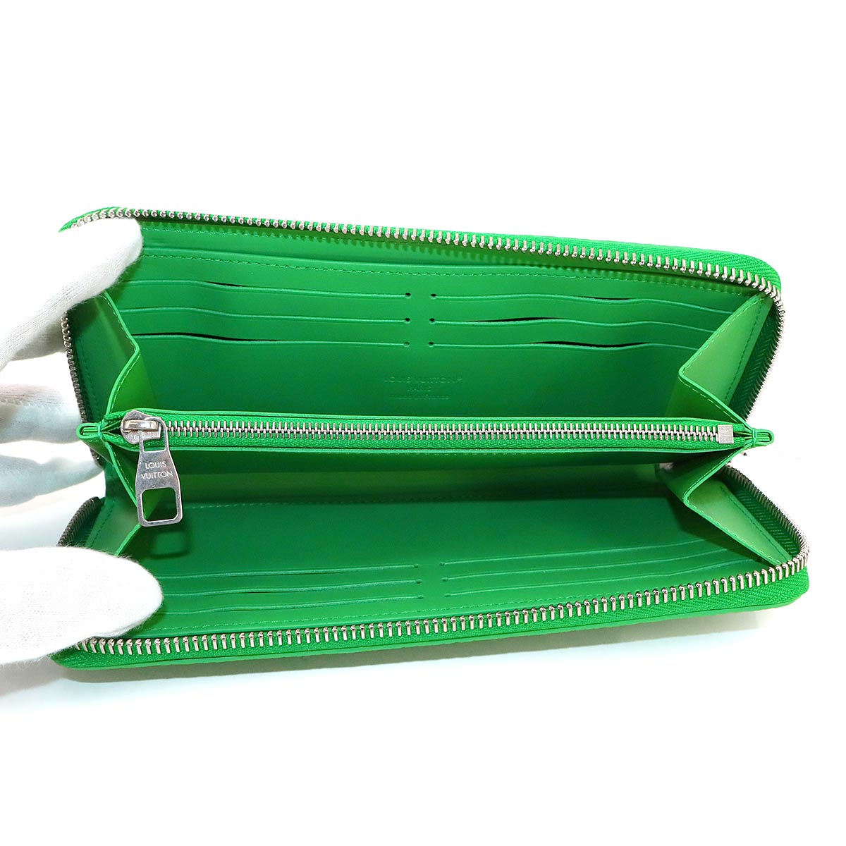 Monogram Taurillon Zippy Wallet Horizontal Green M25851