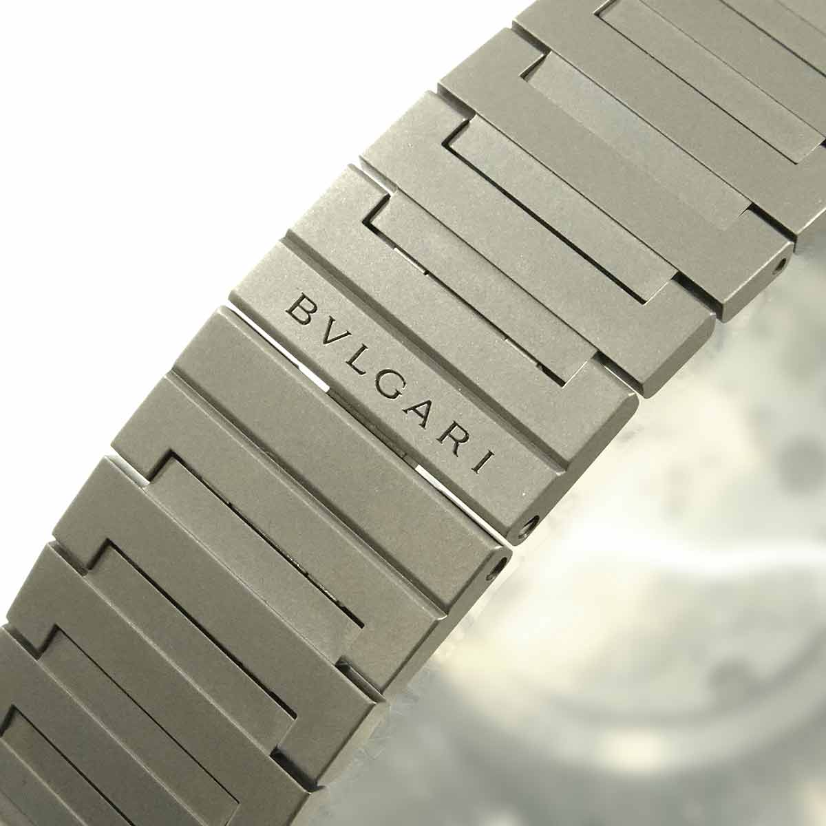 Octo Finissimo BGO42TXTCHGMT Automatic Gray Dial