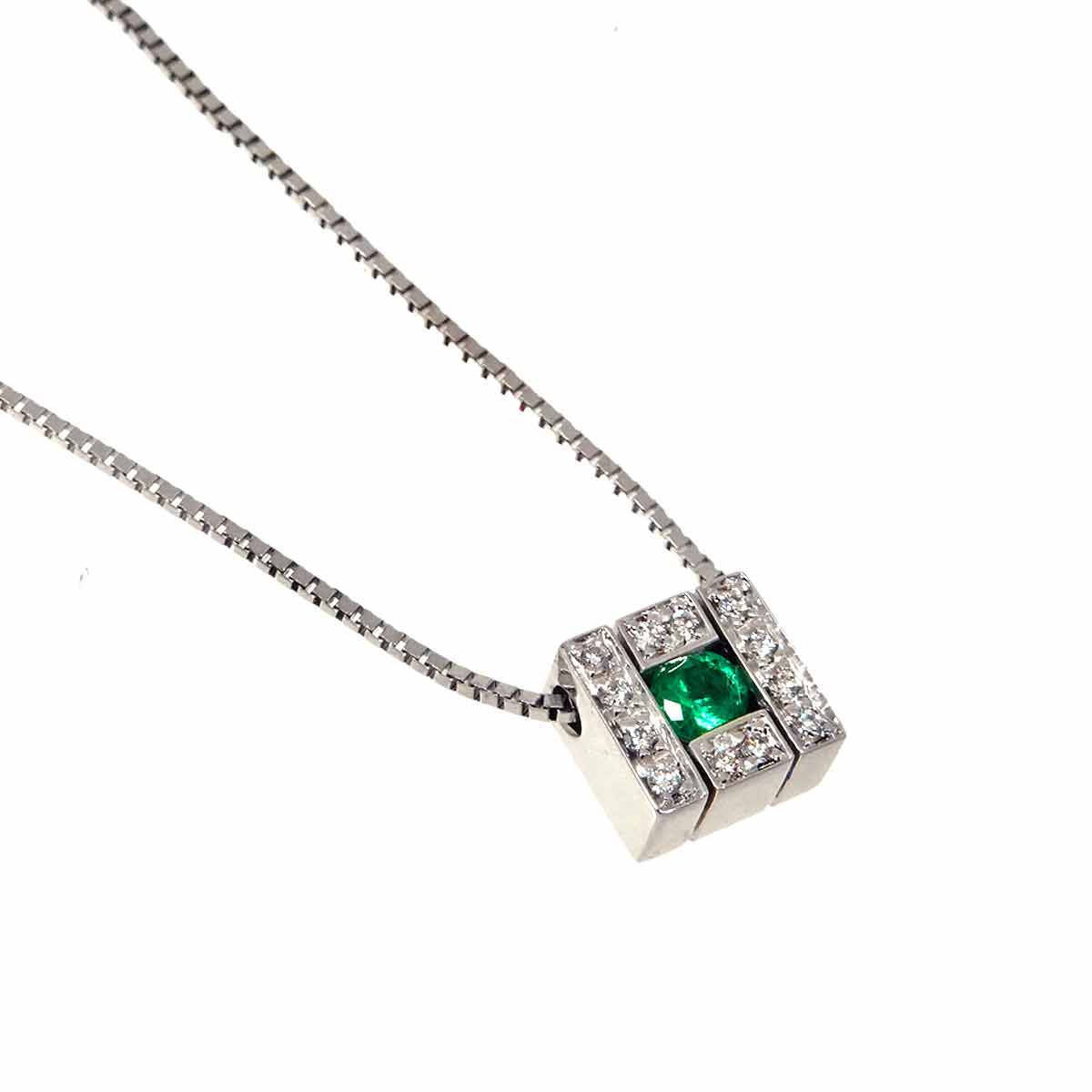 Belle Epoque Emerald Diamond Necklace 18K WG 750