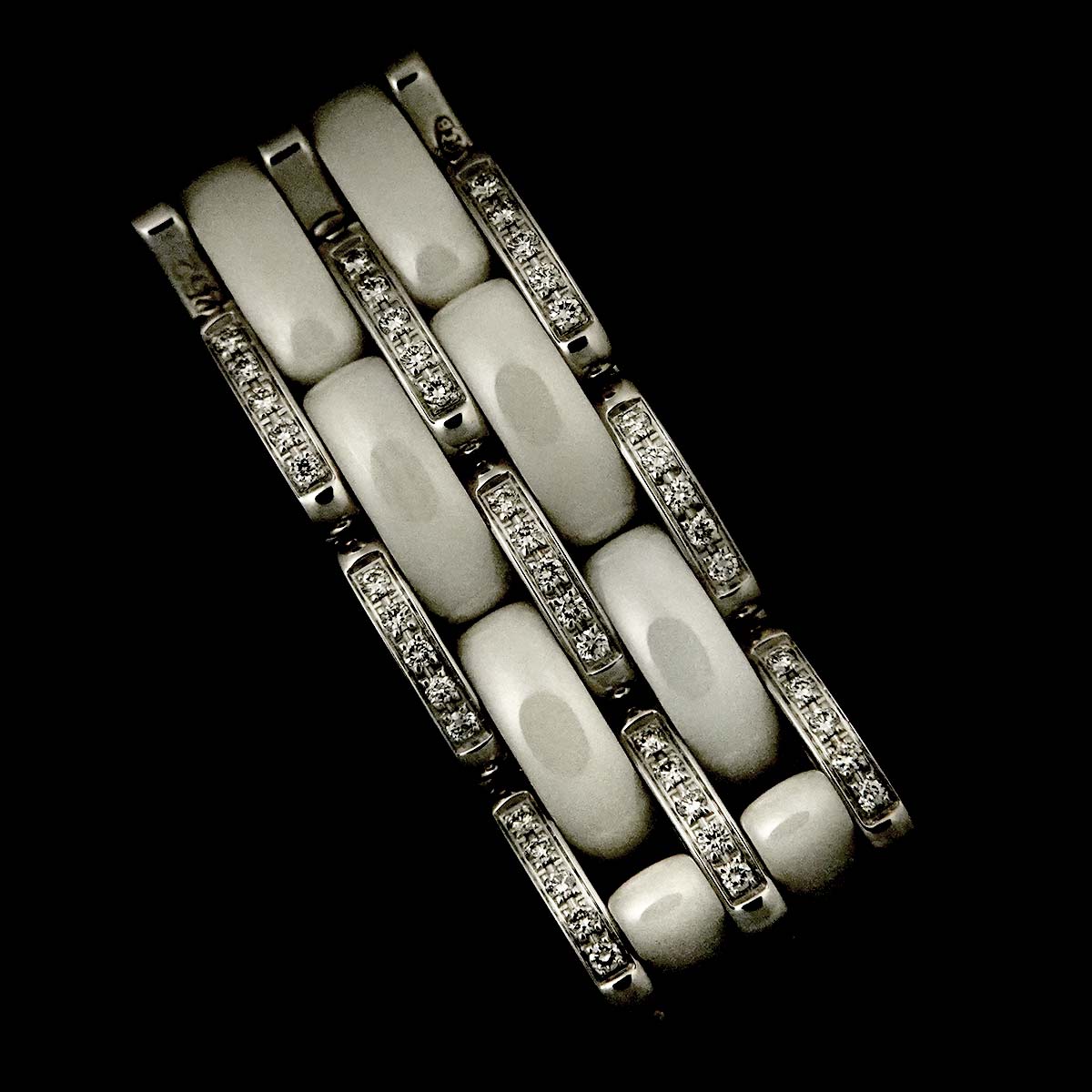 ULTRA Diamond LM Ring White Ceramic 18K WG 750 Size59 8.25(US)