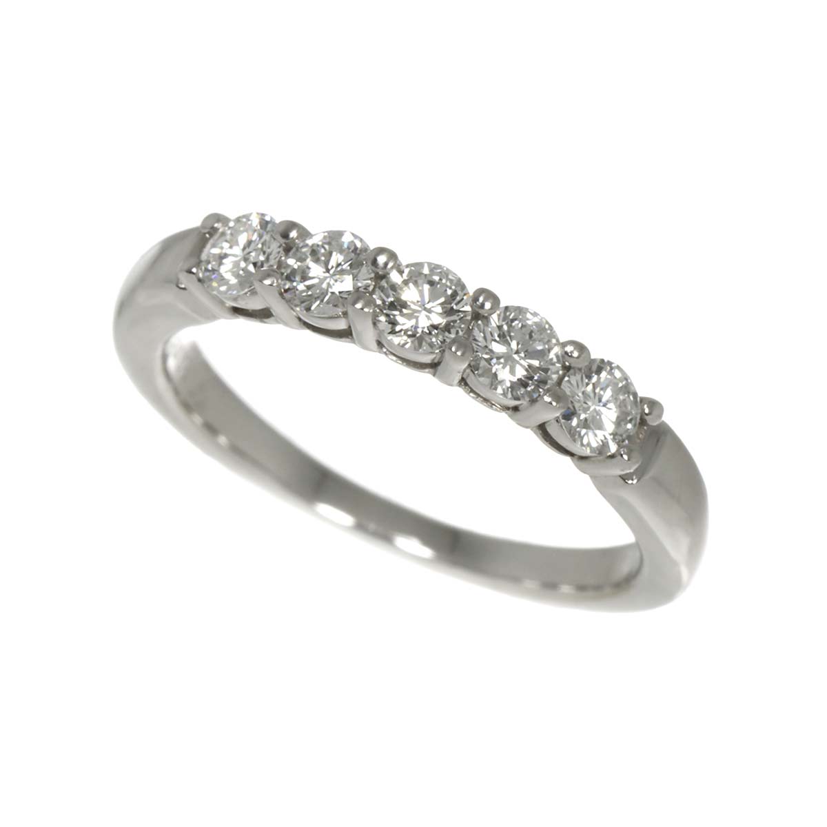 Half Diamond Ring Platinum size4.75-5(US)