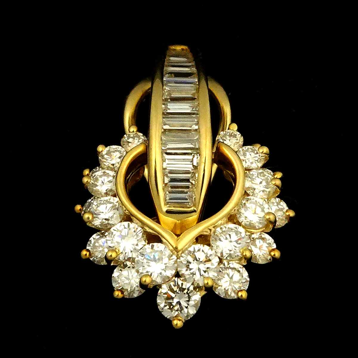 Diamond Earrings 18K Yellow Gold 750