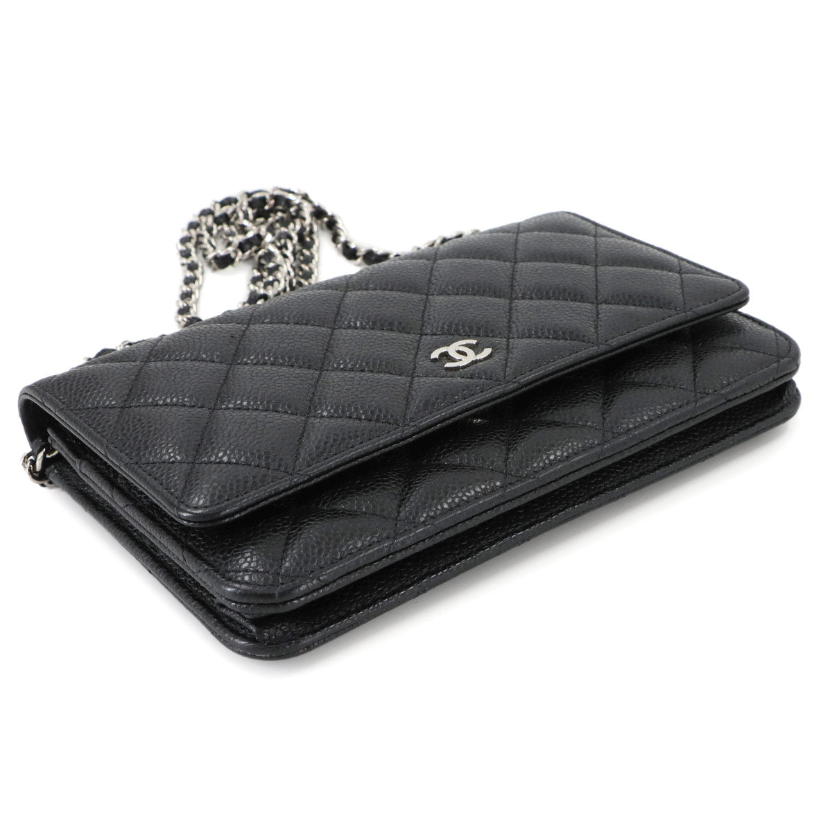 Matelasse Chain Wallet Leather Black AP3516