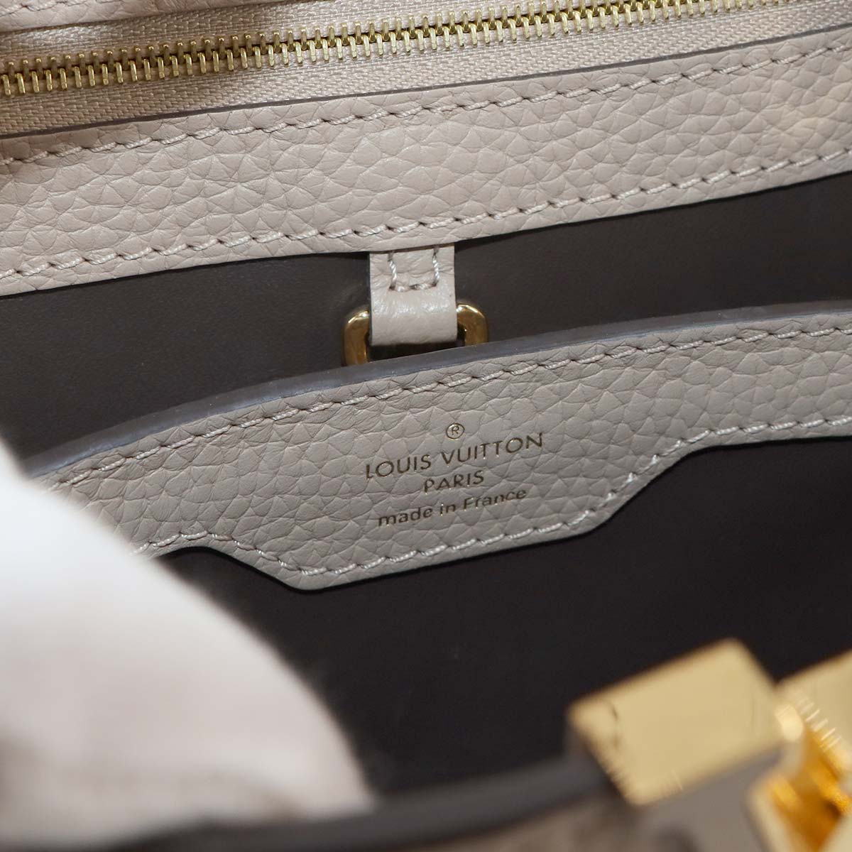 Capucines BB Hand Shoulder Bag Taurillon Leather Galet
