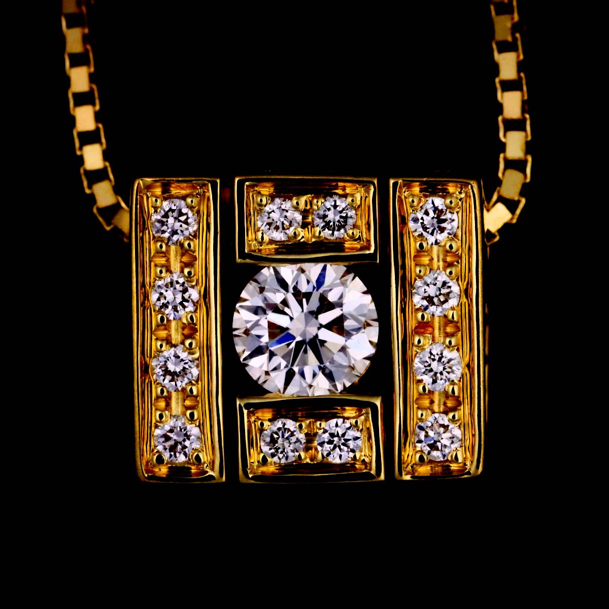 Belle Epoque square Diamond Necklace 18K YG 750