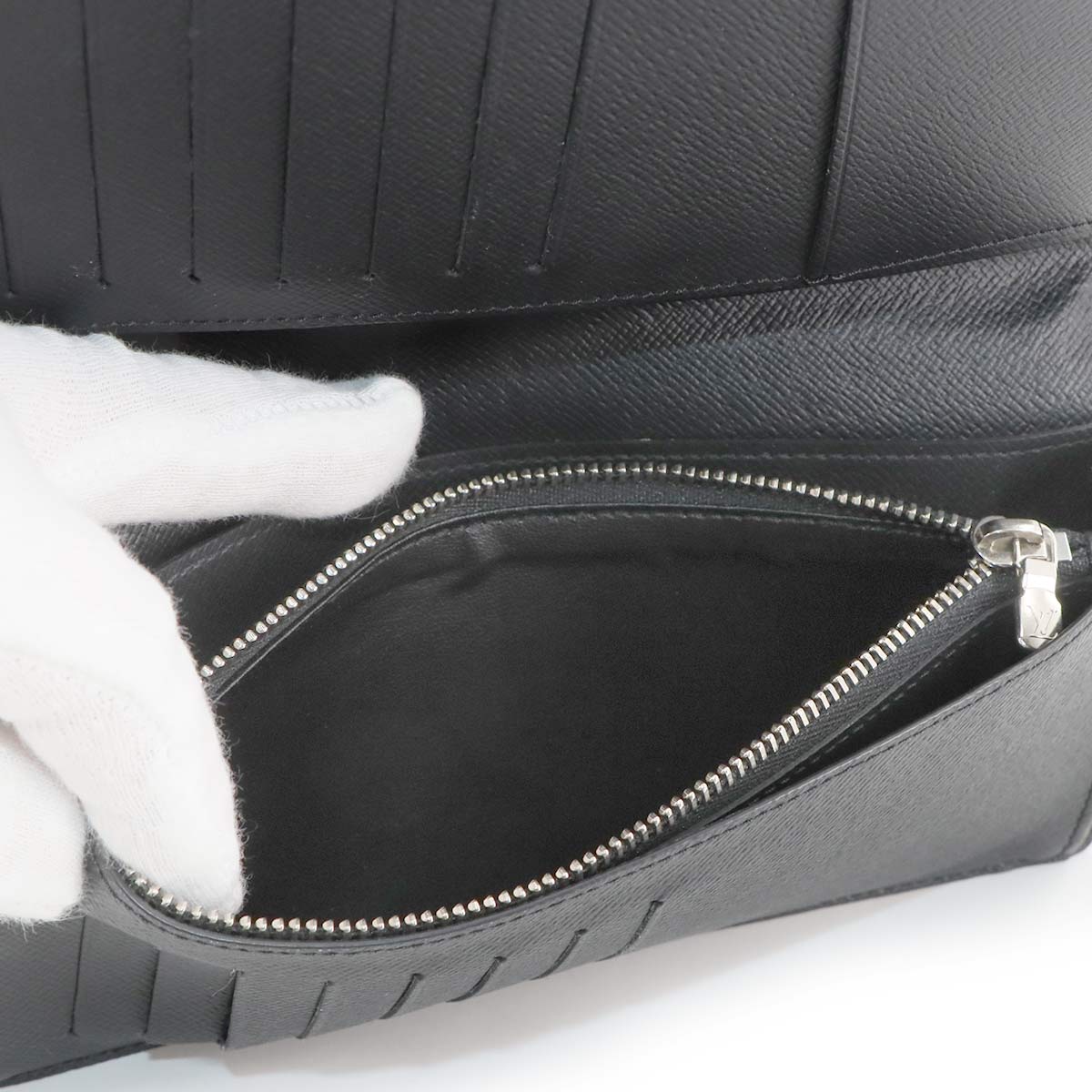 Damier Graphite Brazza Long Wallet Gray N62665 Purse