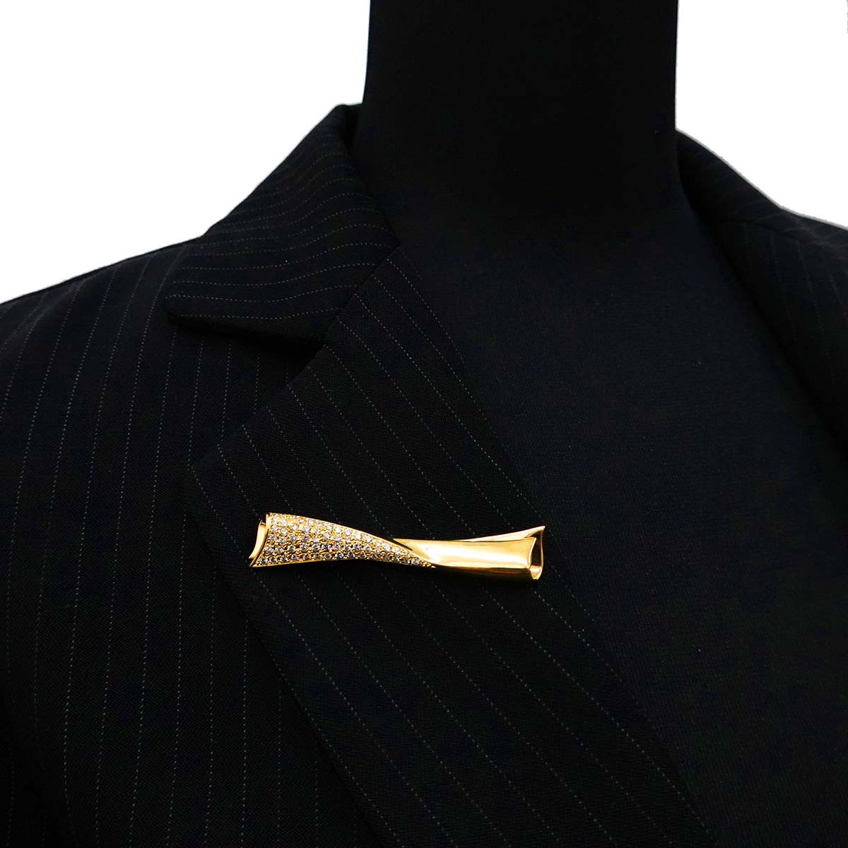 Diamond 1.02ct Brooch 18K YG 750