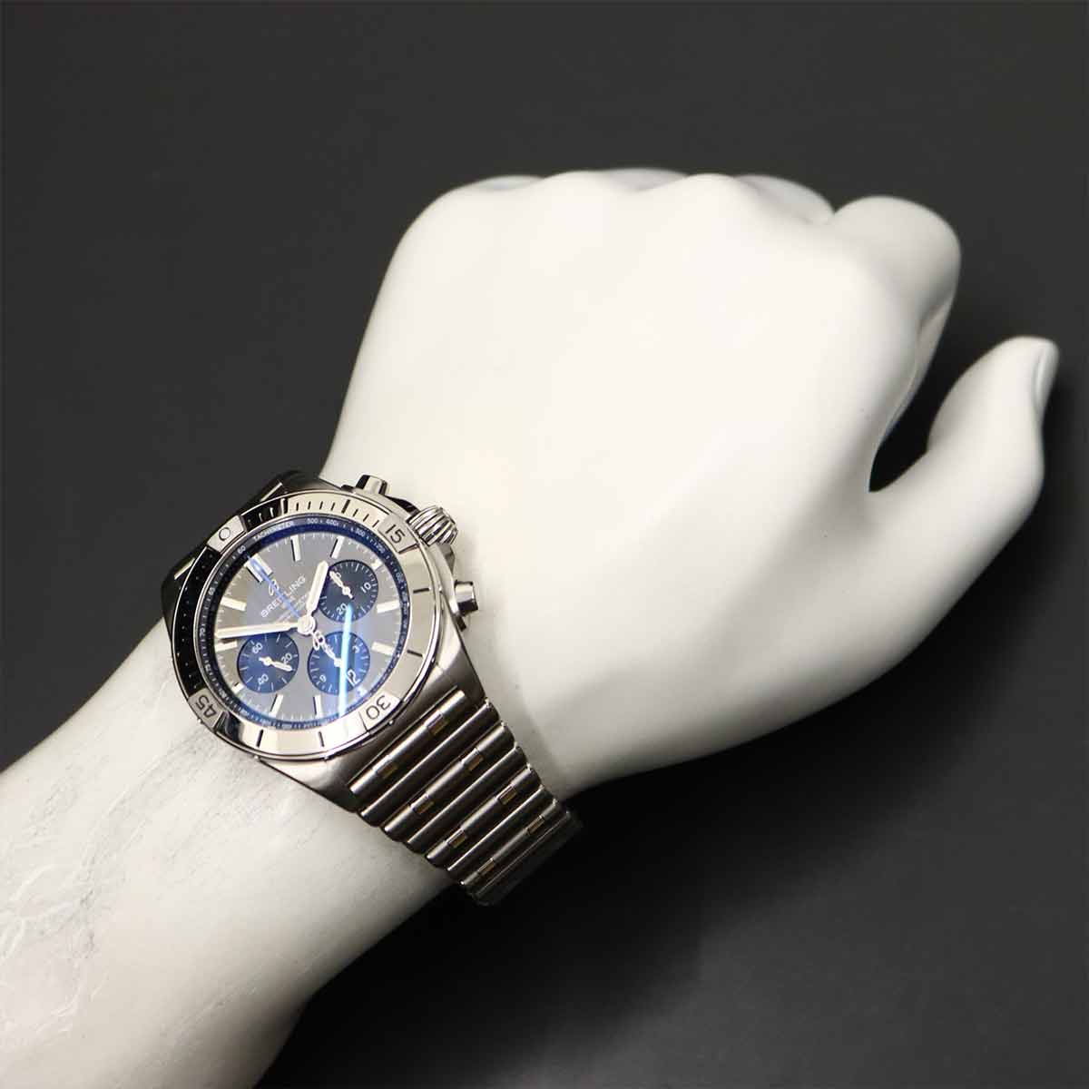 Chronomat B01 42 EB0134 Automatic Chronograph Mens Watch