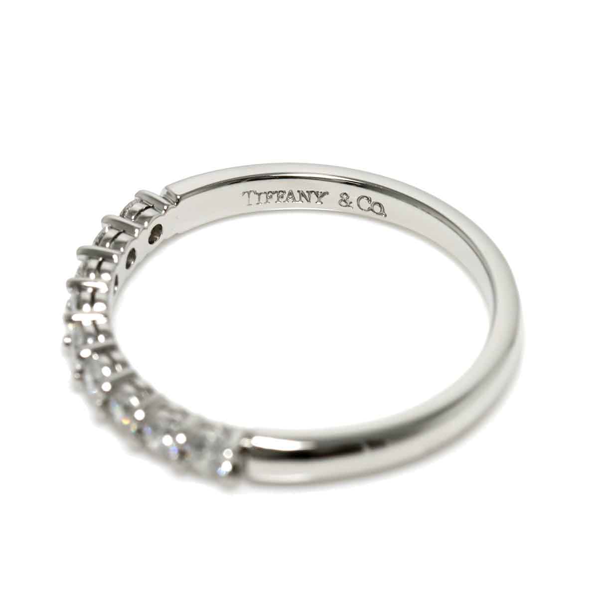 Half Diamond Ring Platinum size5.5-5.75(US)