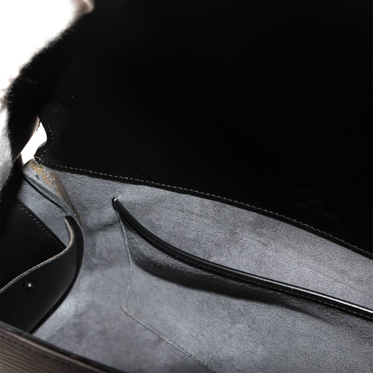 Epi Nocturne GM Shoulder Bag Leather Noir M52172