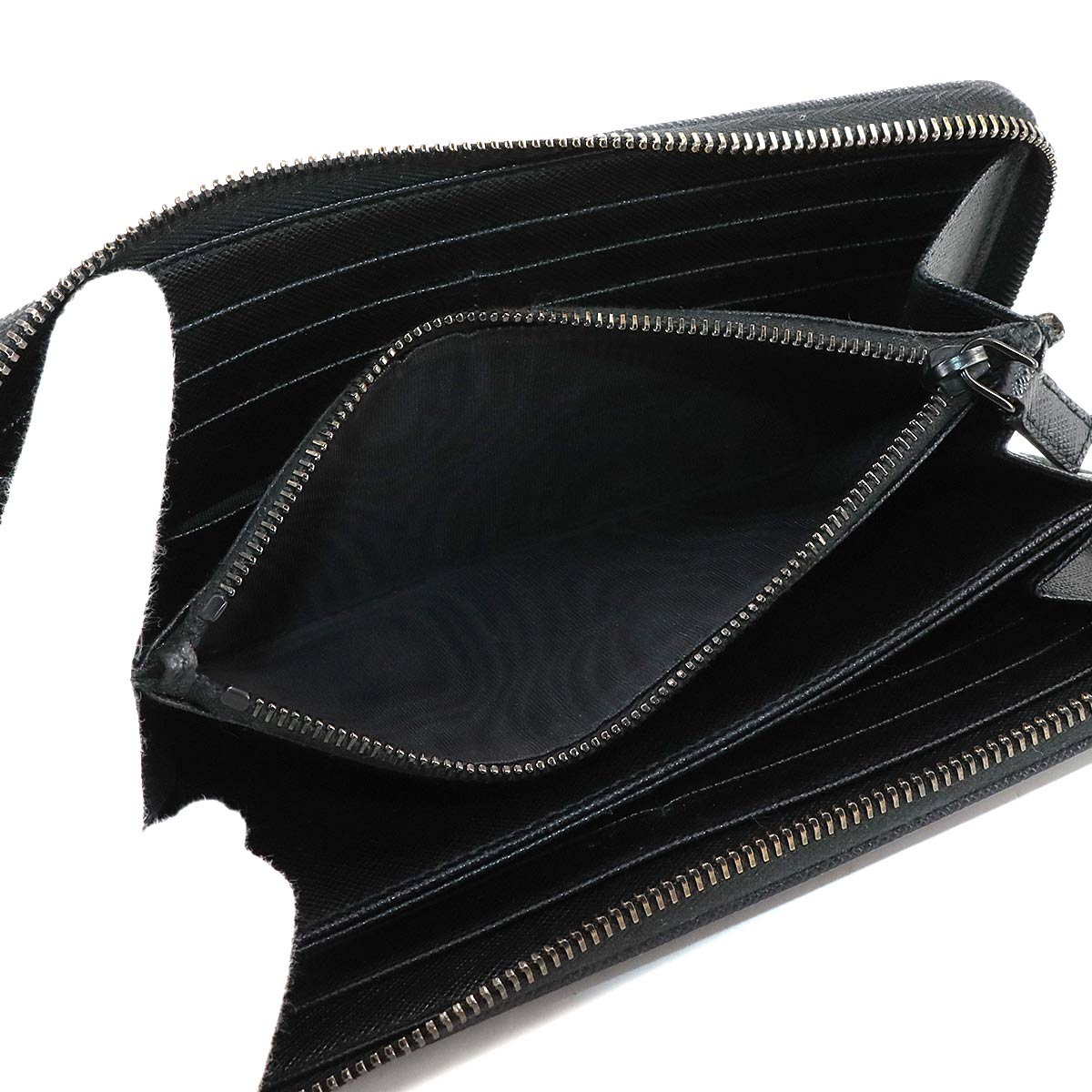 Zipped Around Long Wallet Nylon Saffiano Leather Black 2ML317