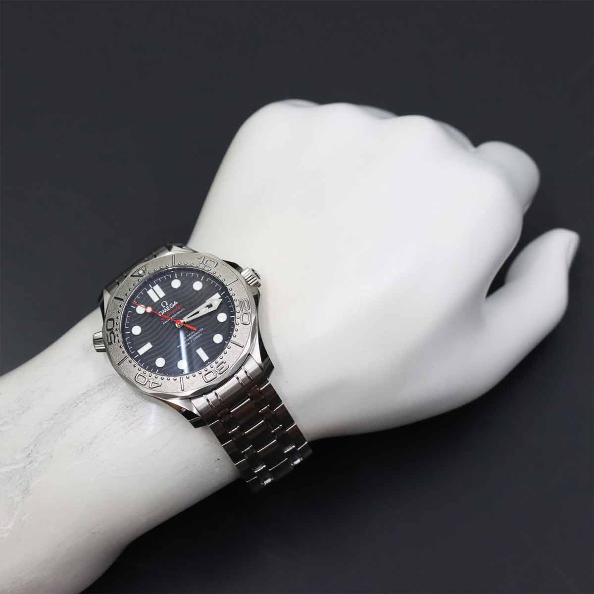 Seamaster Diver 300 Co-Axial 210 30 42 20 01 002 Automatic