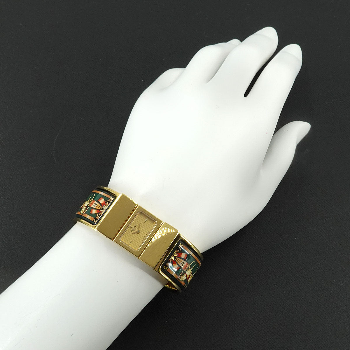 Loquet LO1.201 Quartz Gold Dial Ladies Bngle Watch