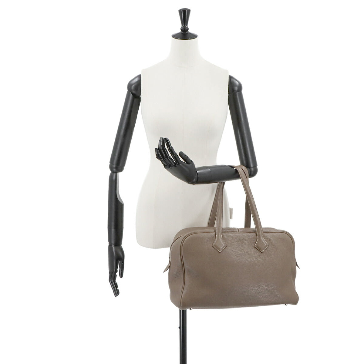 Victoria2 35 Hand Bag Taurillon Clemence Etoupe Purse