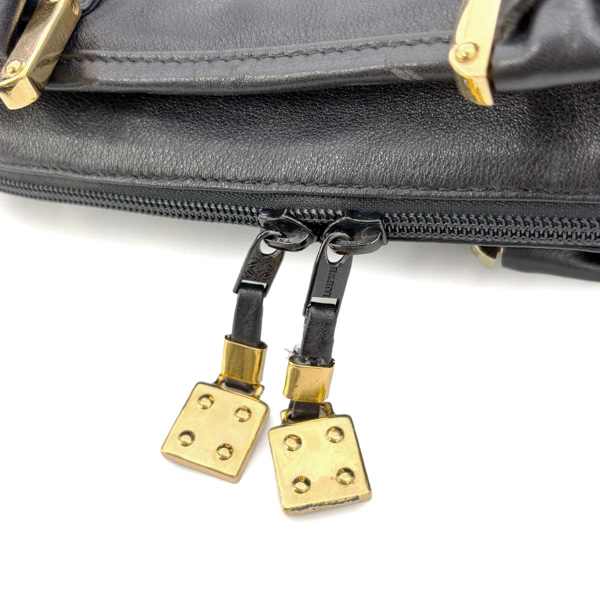 Amazona 32 Hand Bag Leather Black Anagram Purse