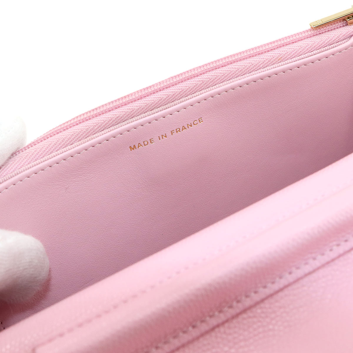 Wallet on Chain WOC Quilted Leather Pink AP3971