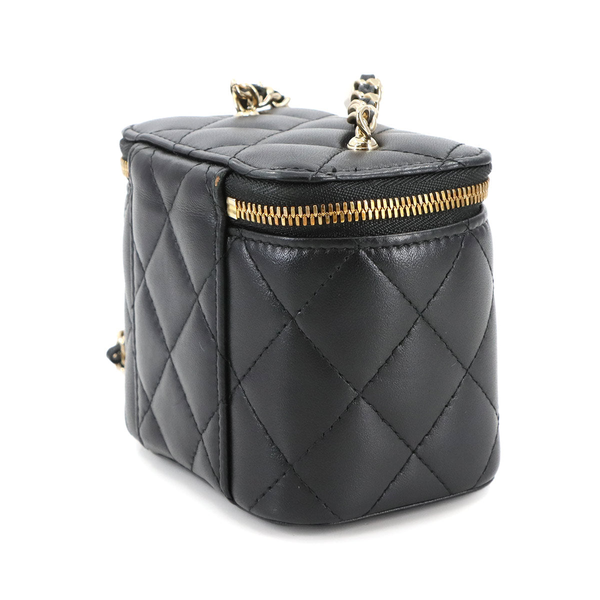 Matelasse Vanity Chain Shoulder Bag Leather Black Purse