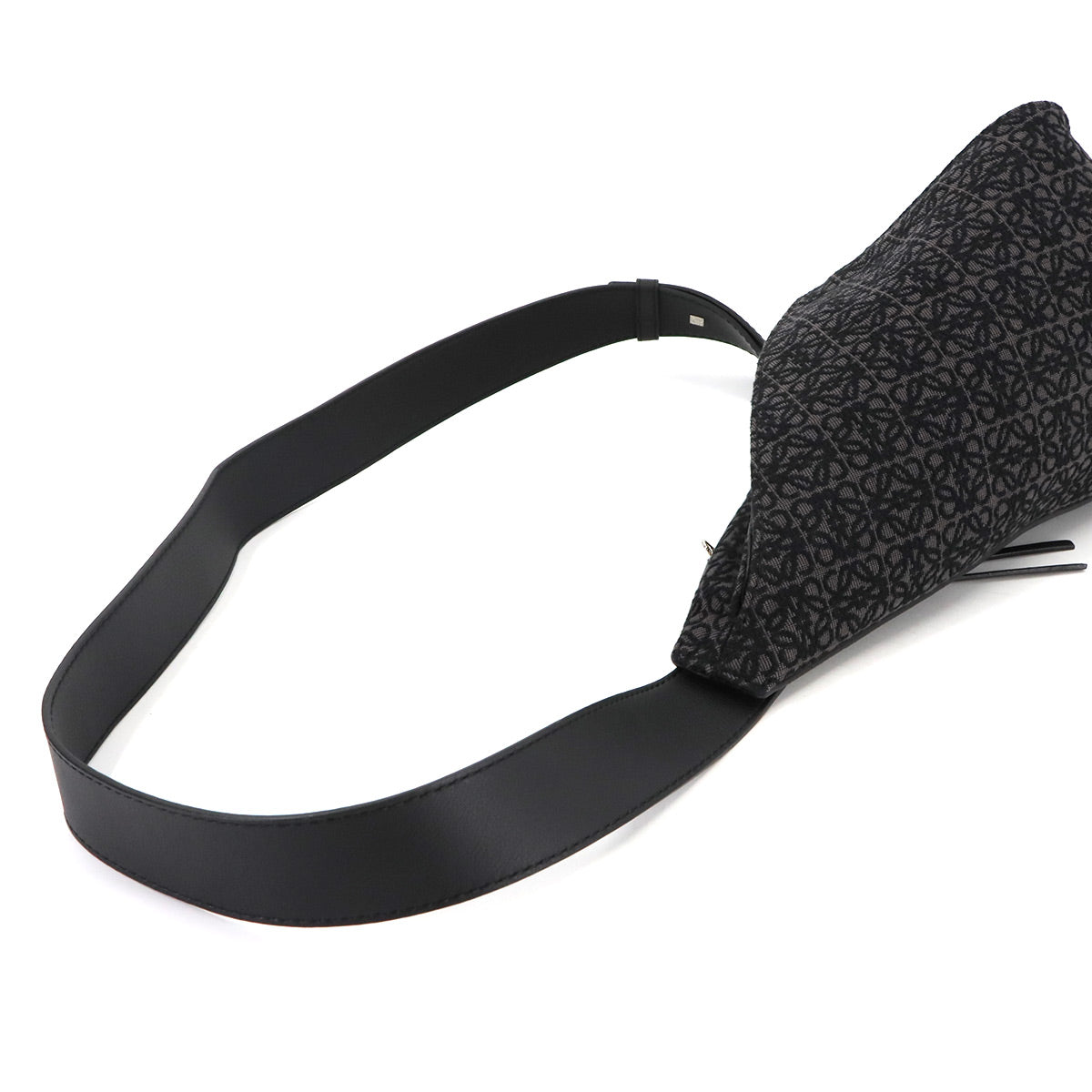 Anton Sling Bag Crossbody Bag Canvas Leather Black Purse