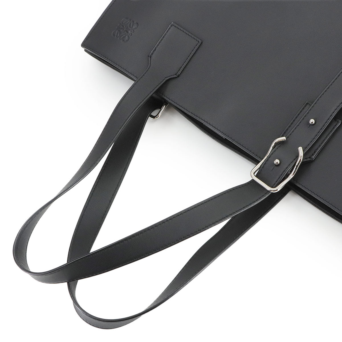 Buckle Horizontal Tote Bag Leather Black B692K96X04