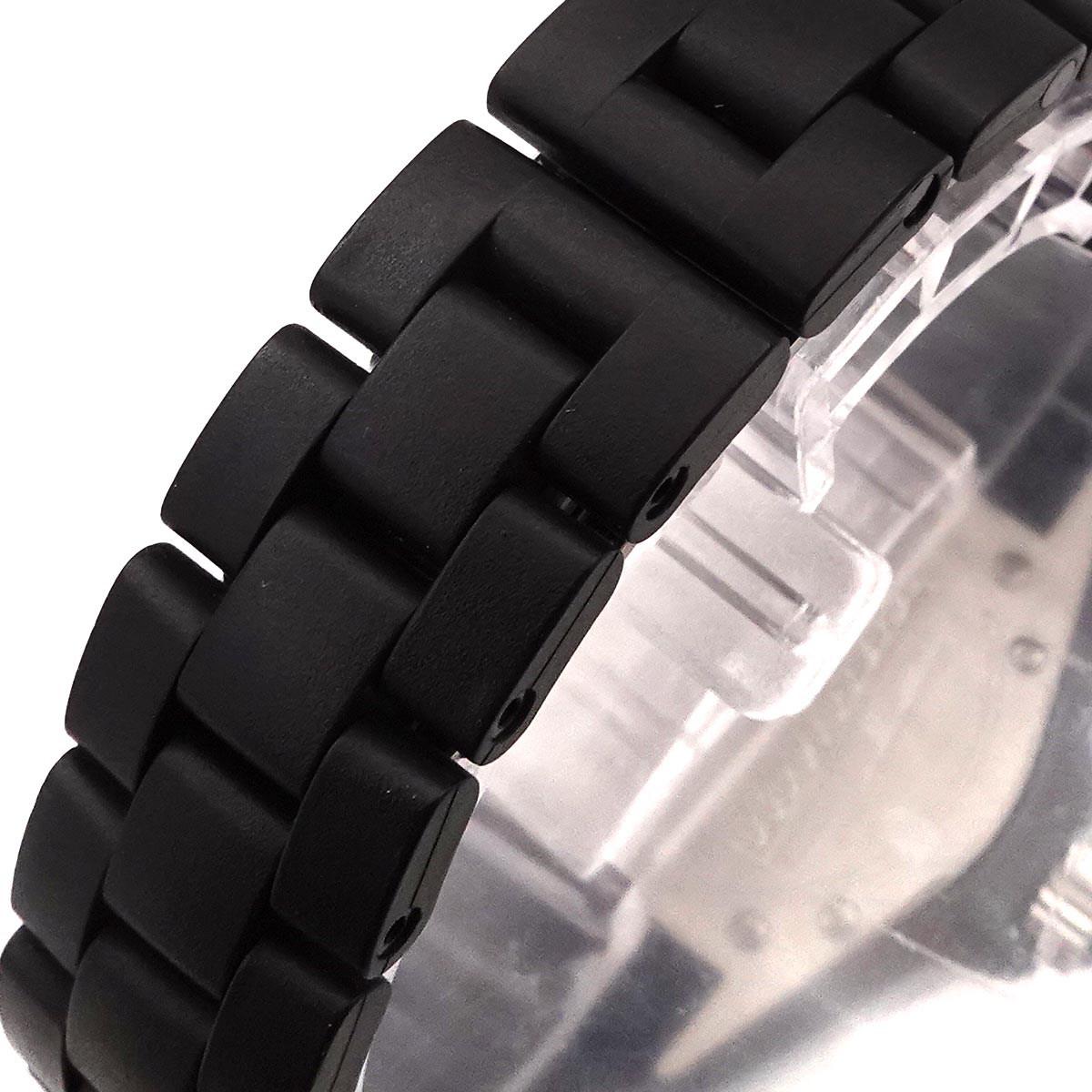 J12 33mm H0681 Ceramic Date Quartz Black Dial Ladies Watch