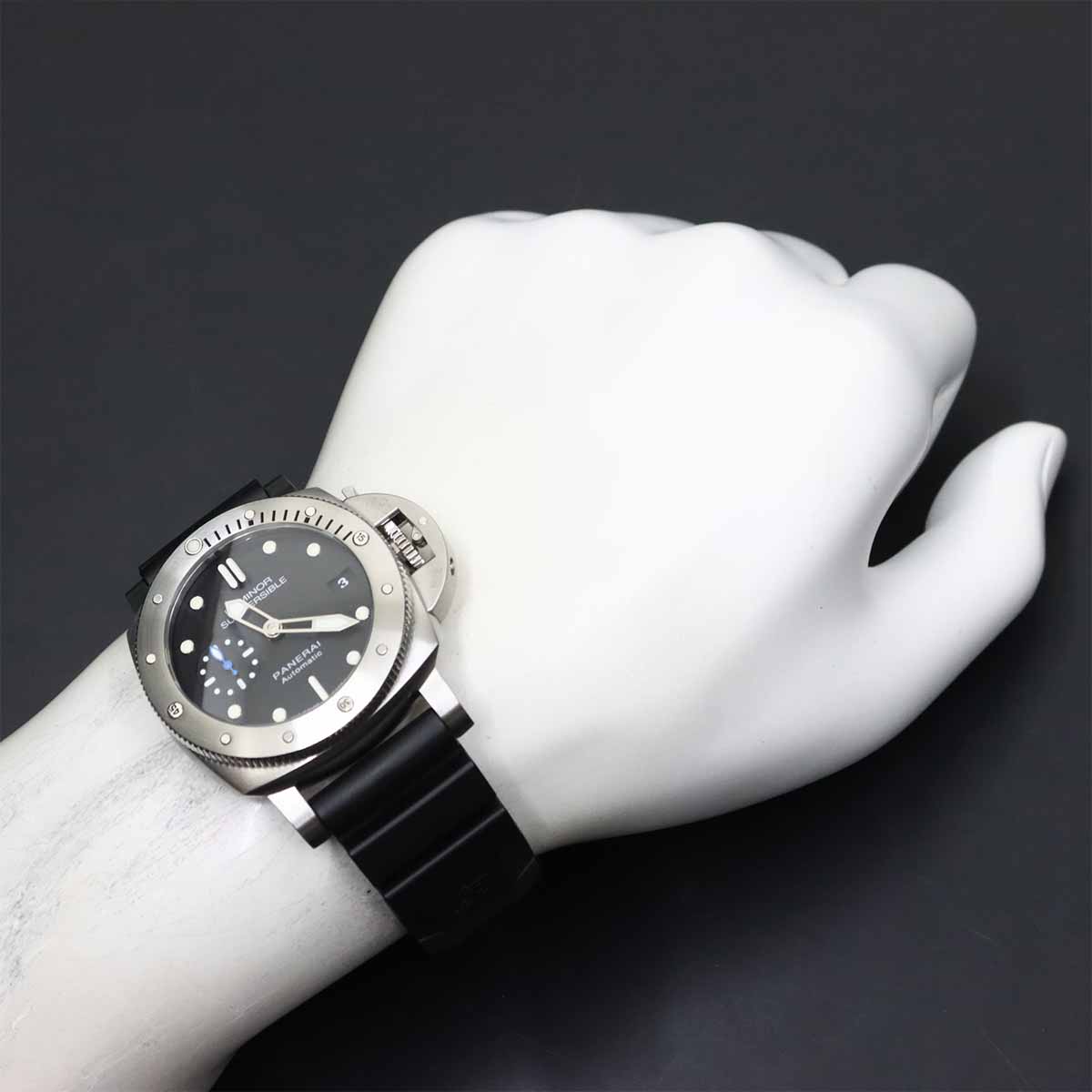 Submersible PAM00682 Automatic Date Black Dial Mens