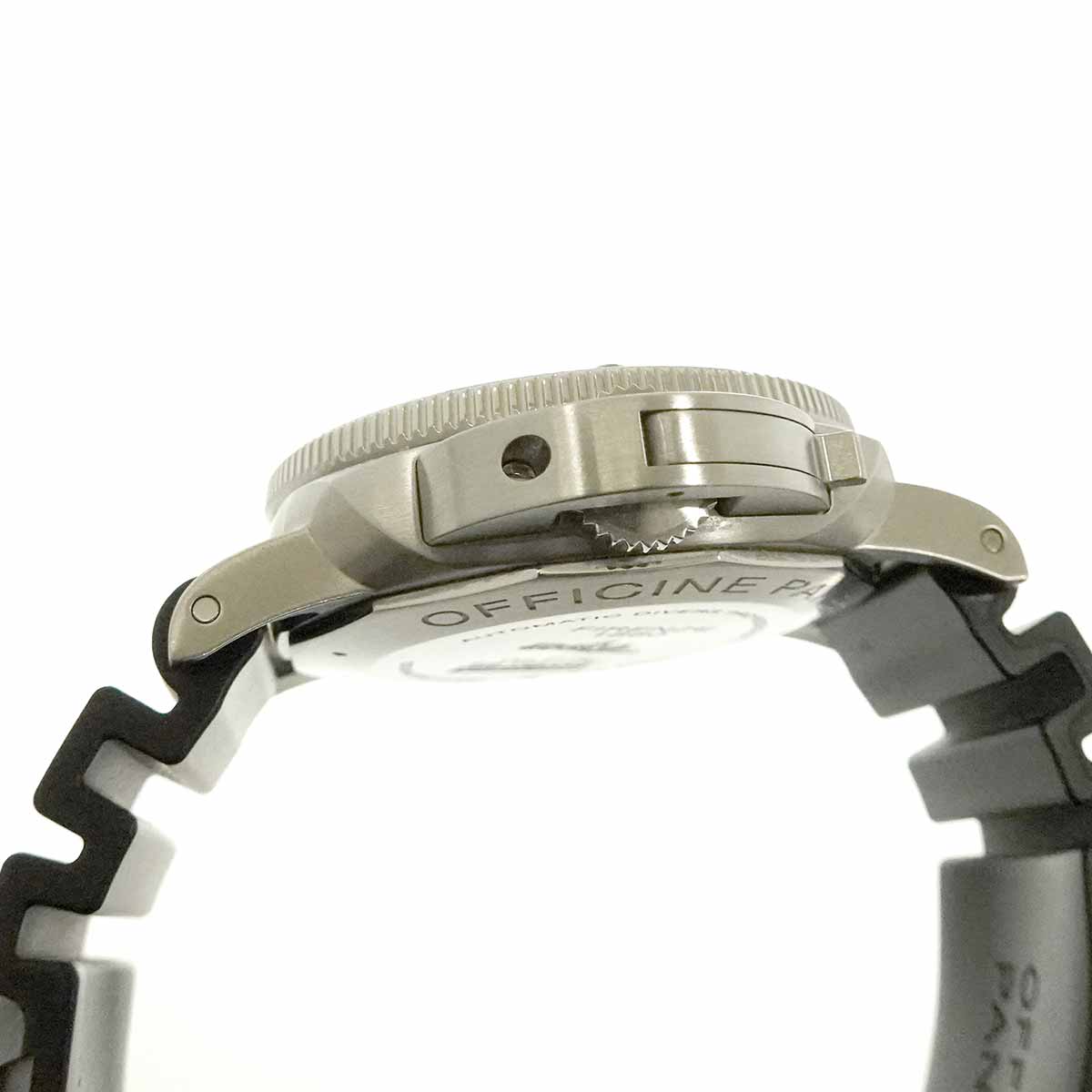 Submersible PAM00682 Automatic Date Black Dial Mens