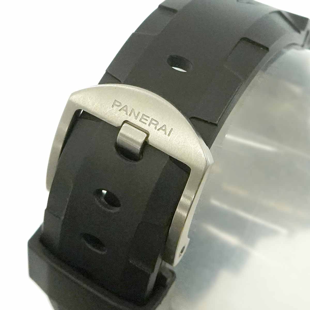 Submersible PAM00682 Automatic Date Black Dial Mens