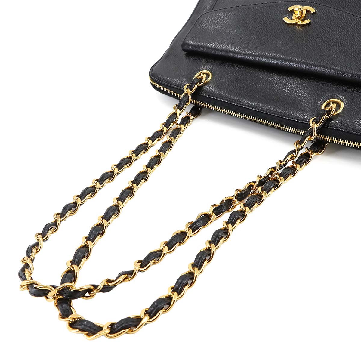 Matelasse Chain Shoulder Bag Leather Black Vintage
