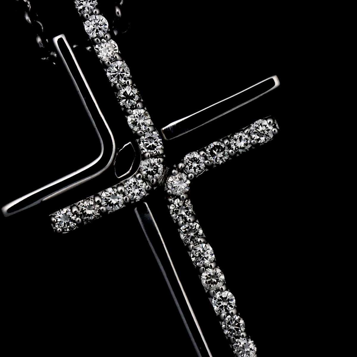 Cross motif Diamond 0.37ct Necklace 18K White Gold 750